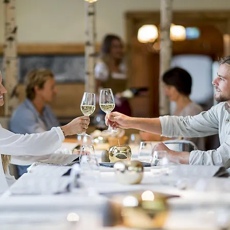 Post Paznaun Hotel See