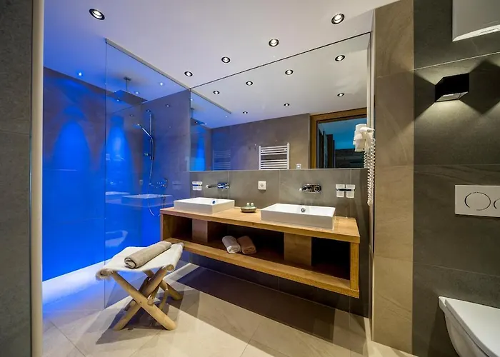 Post Paznaun Hotell See