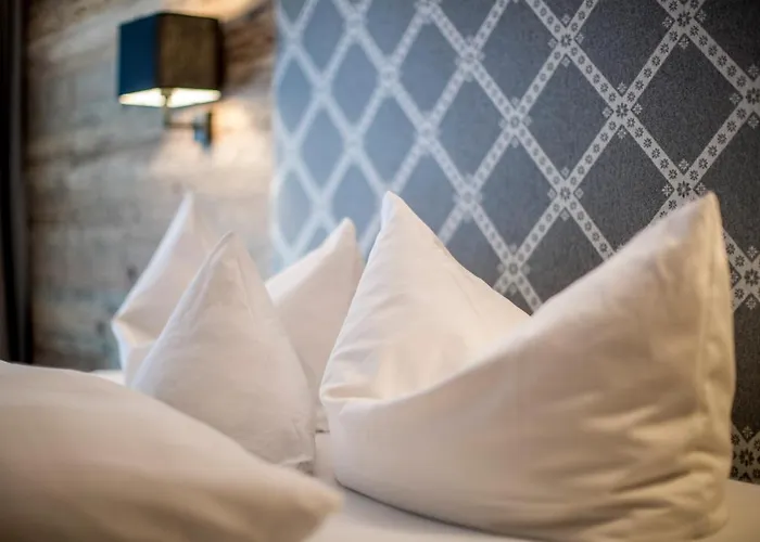 Post Paznaun Hotel See