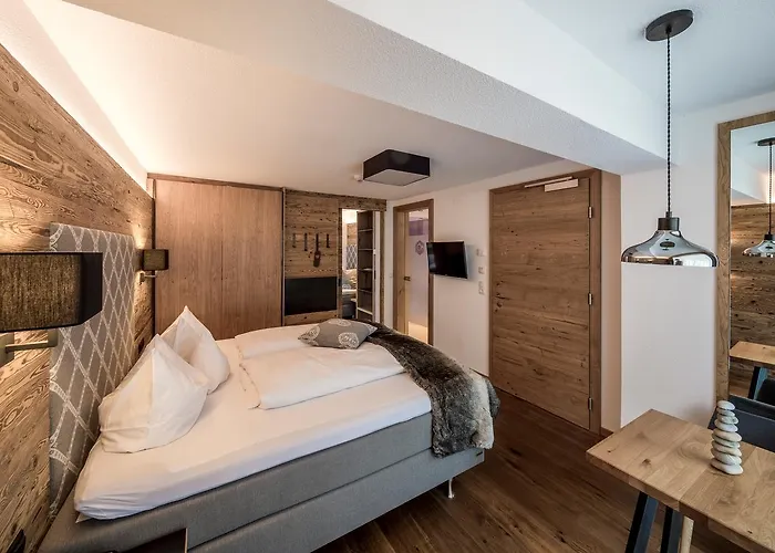 Hotel Post Paznaun See