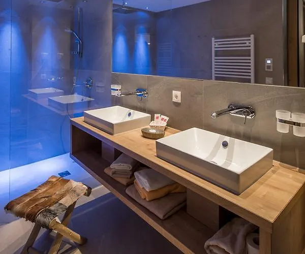 Hotel Post Paznaun 4*