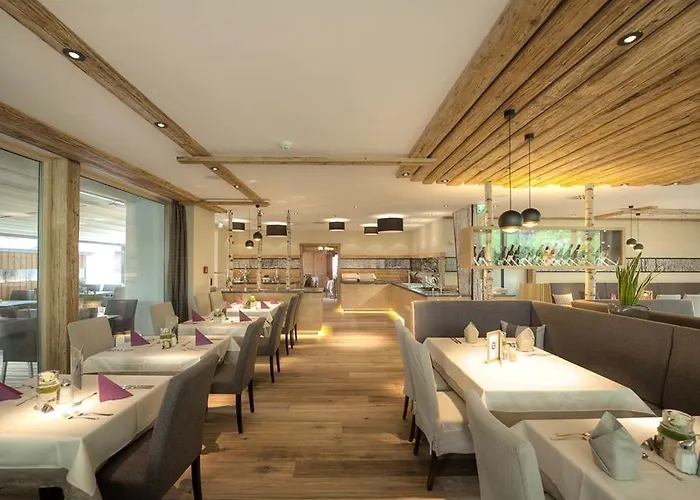 Post Paznaun Szálloda See